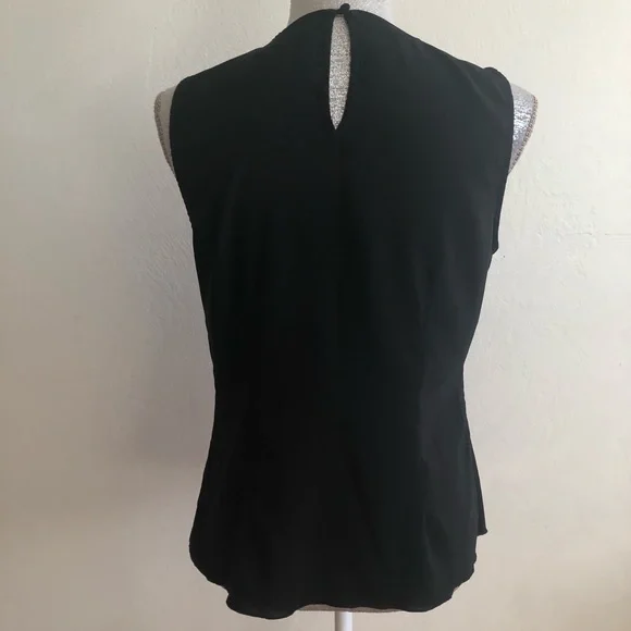 Spense sleeveless open back ruffle in front size medium - Picture 4 of 6
